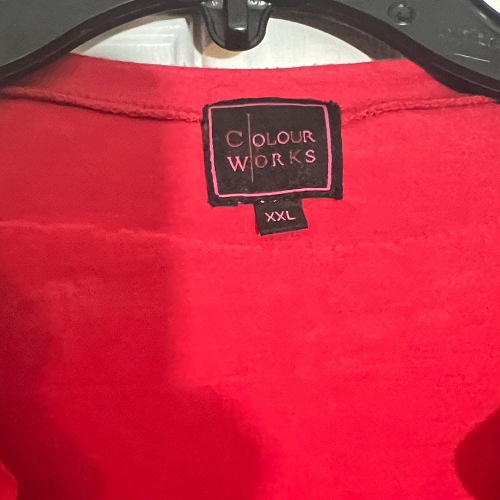 Elegant Ruffled Red Blouse - Picture 3 of 3
